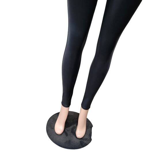 Spanx Women's‎ Faux Leather Leggings Black Size Medium - Picture 5 of 15